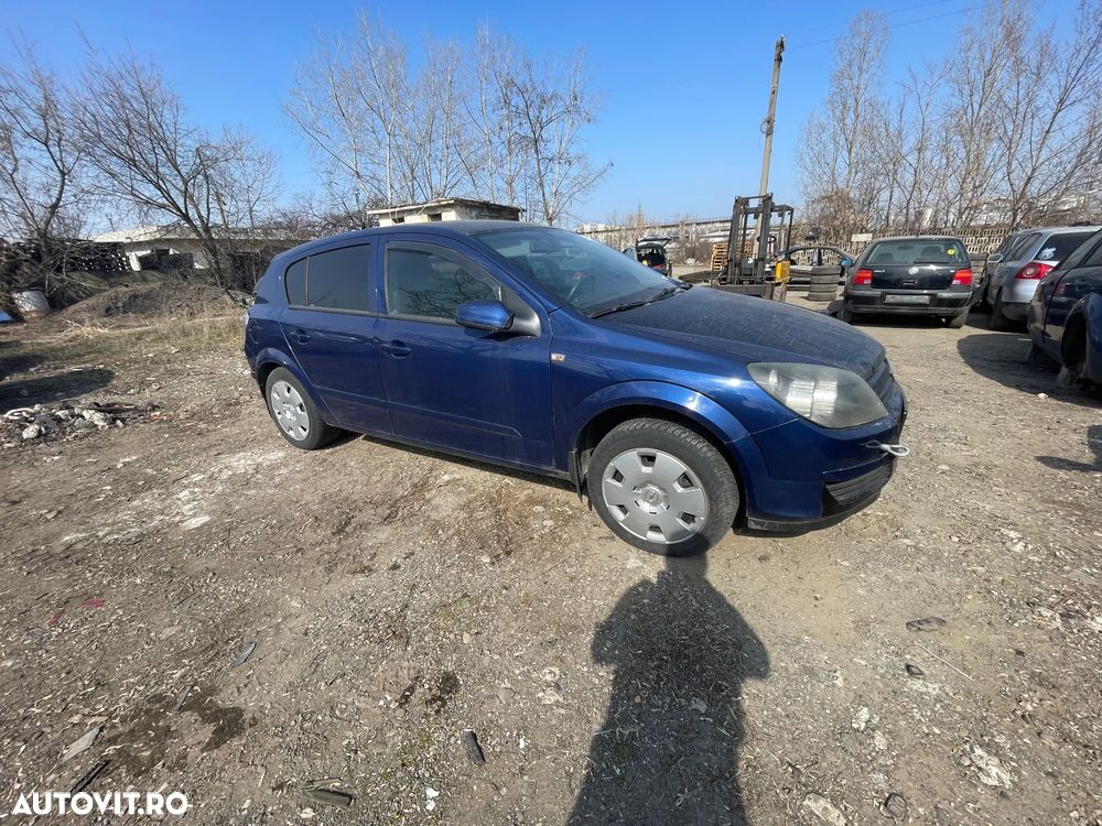 Dezmembrez Opel Astra H 1.4 Benzina - 9