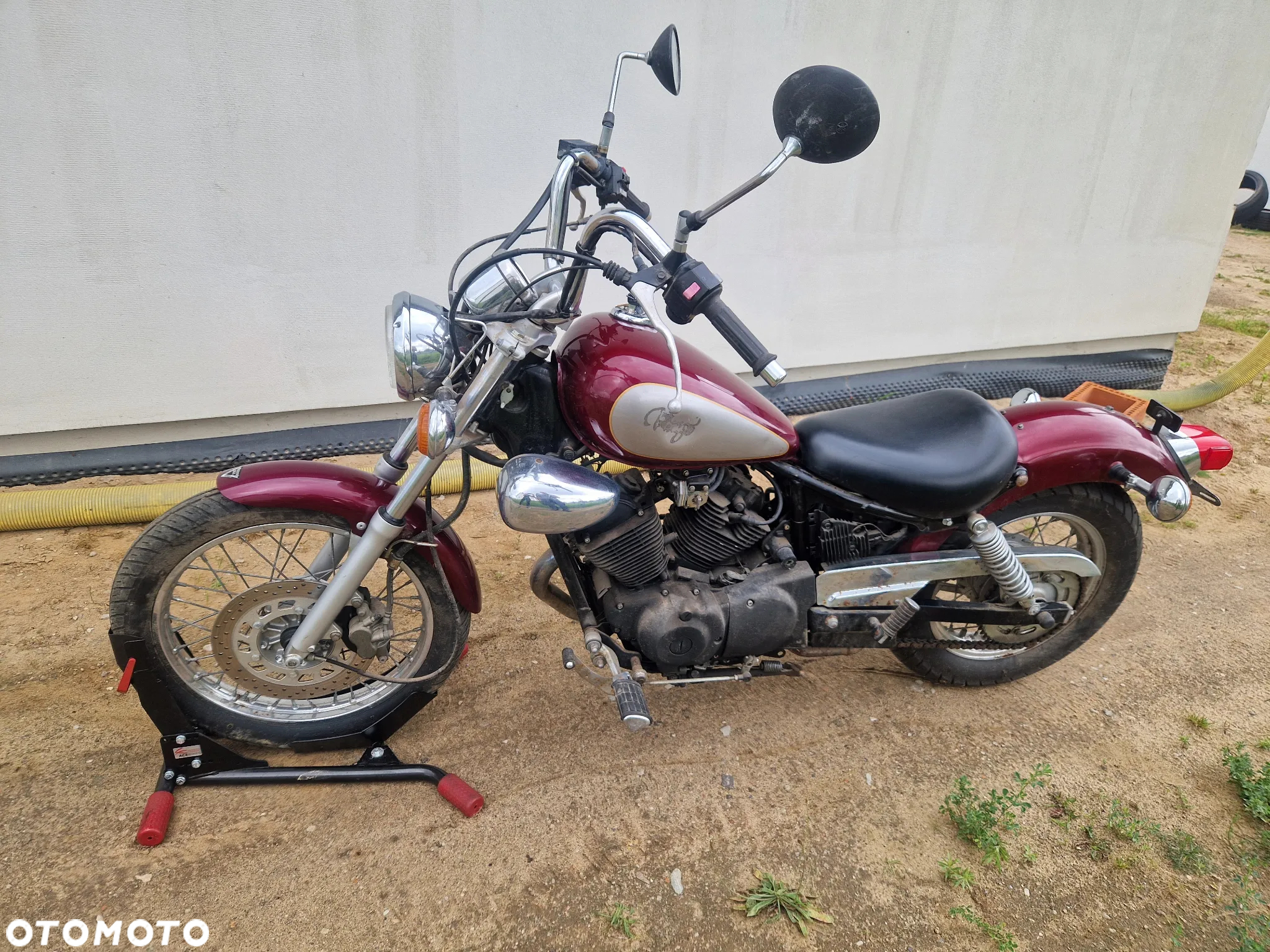 Yamaha XV - 11