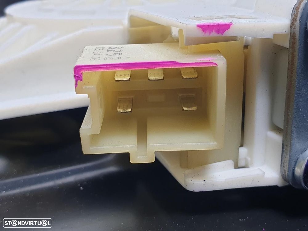 ELEVADOR DE VIDRO TRASEIRO DIREITO MERCEDES-BENZ CLASSE R 2005 - 4