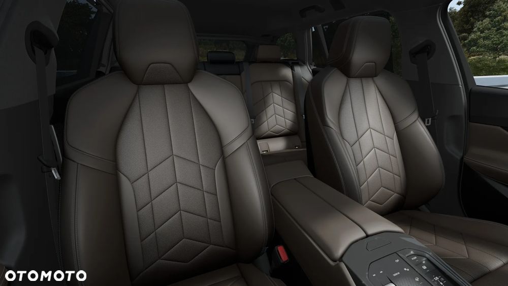 BMW Seria 5 520i Touring - 11