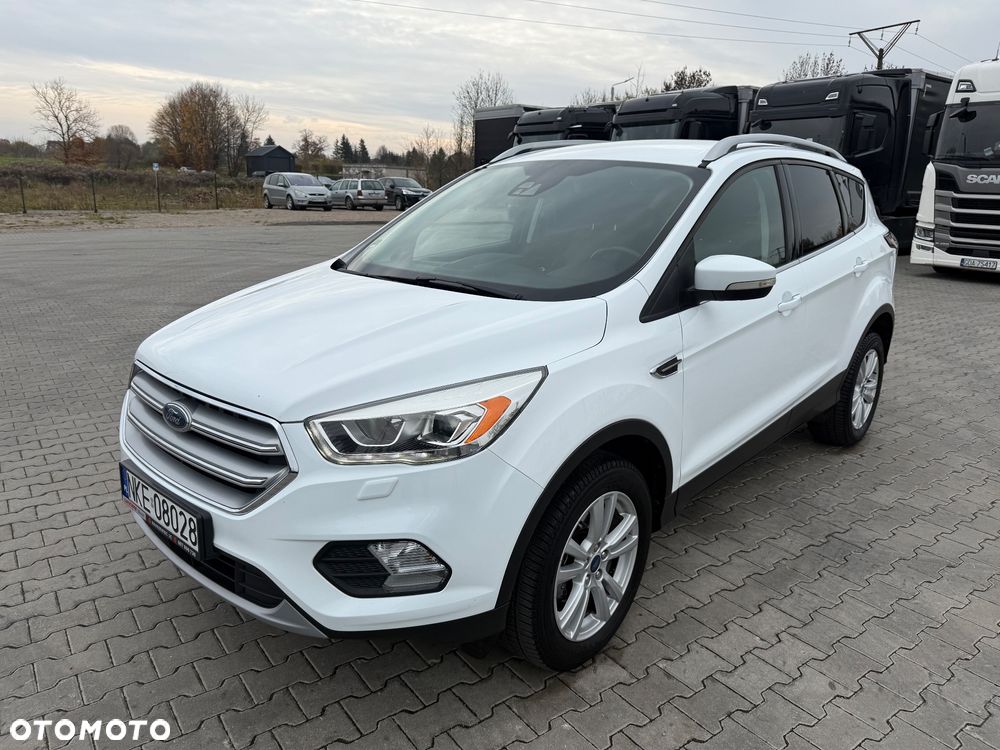 Ford Kuga 1.5 EcoBoost 2x4 Business Edition