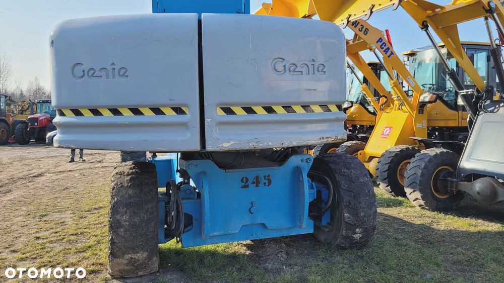 Genie S-85 - 4