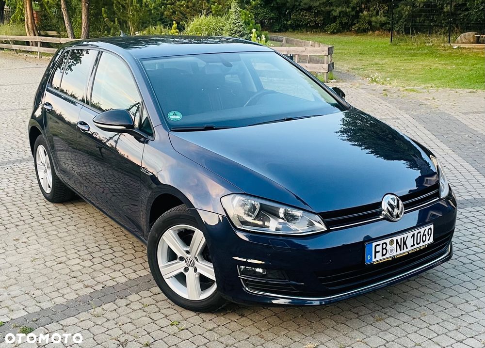 Volkswagen Golf 1.6 TDI 4Motion BlueMotion Technology Lounge - 1
