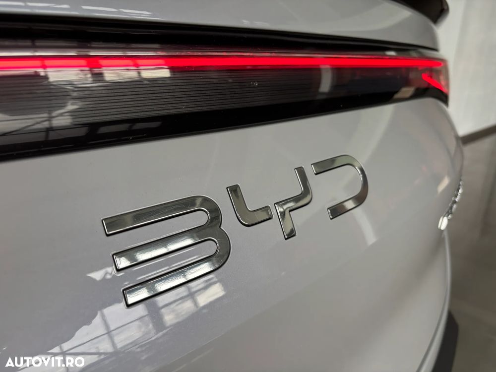 Byd Sealion 7 91.3 kWh AWD Excellence - 28