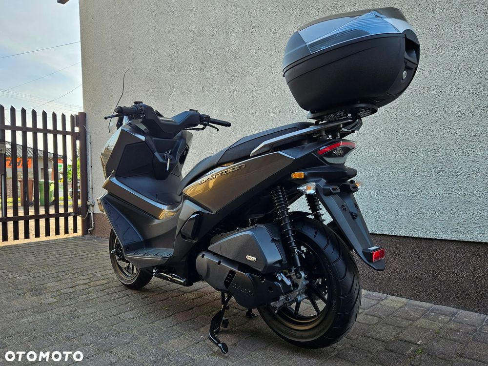 Kymco Skytown - 8