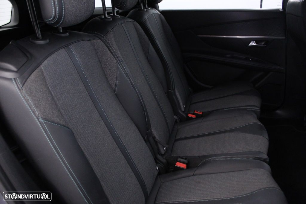 Peugeot 5008 1.5 BlueHDi Allure Pack EAT8 - 15