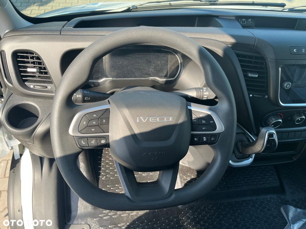 Iveco Iveco Daily 35S16H3.0A8 - 16