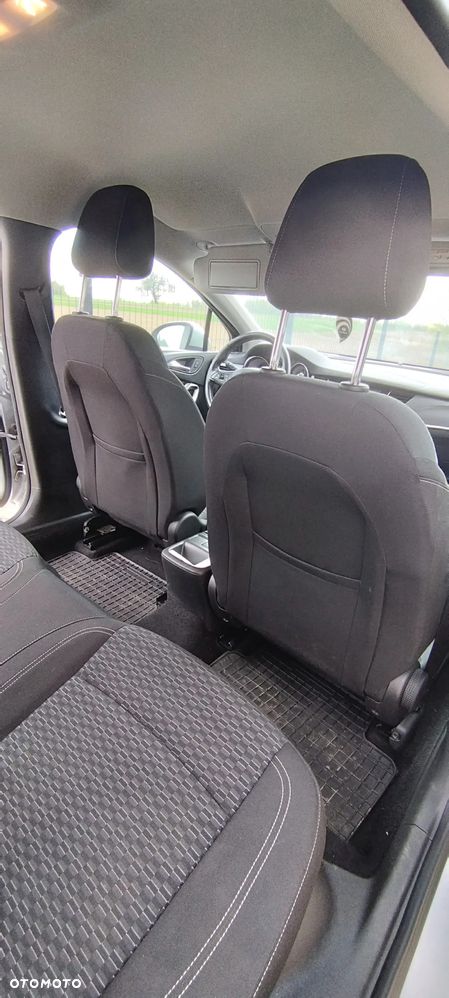 Opel Astra 1.6 D (CDTI) Start/Stop Dynamic - 15