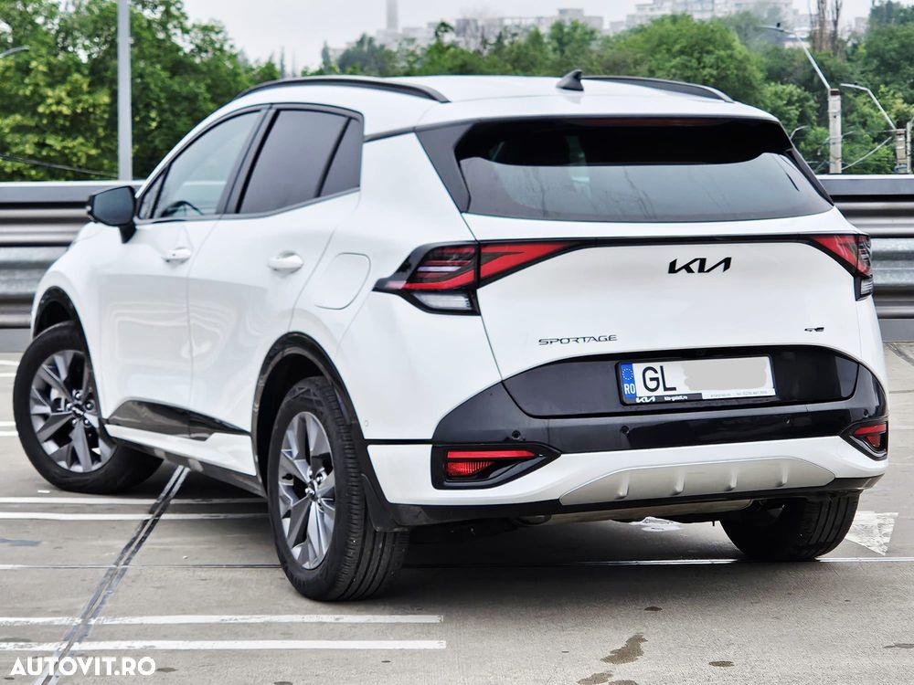 Kia Sportage 1.6 T-GDI HEV 6AT 4x2 GT Line - 4
