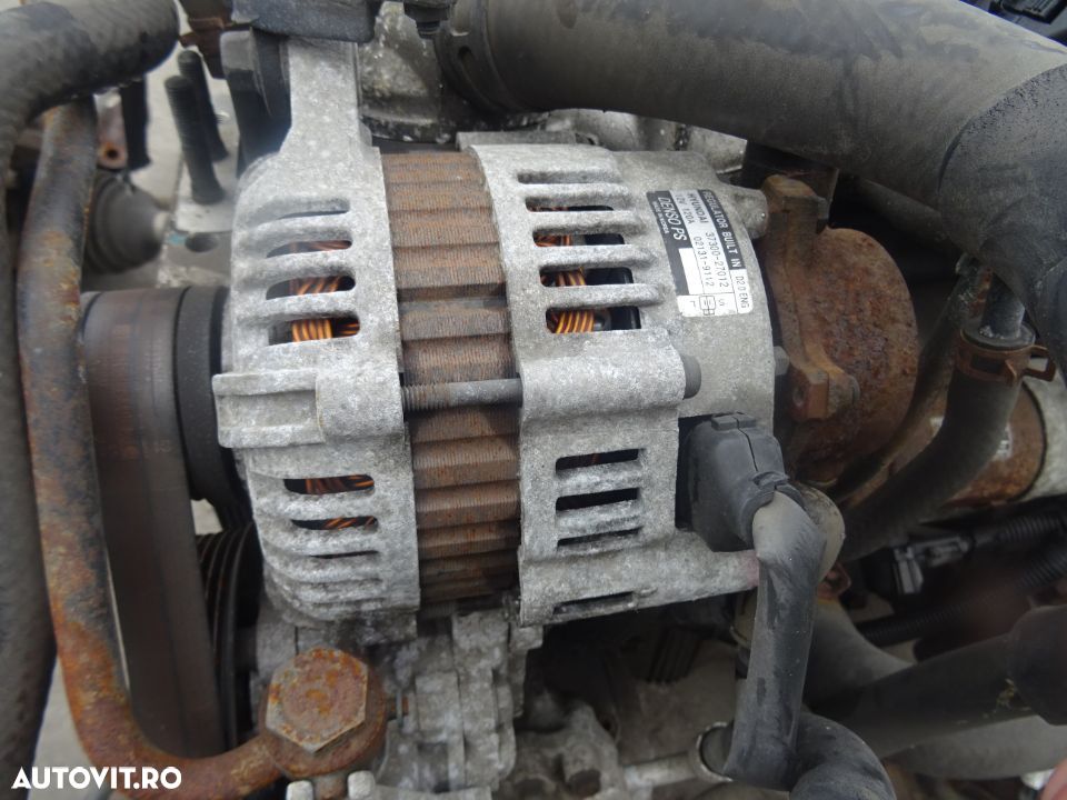 Alternator Hyundai Tucson 2.0 CRDI din 2006 - 1