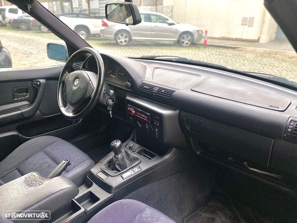 BMW 318 tds Compact Exclusive Edit - 19