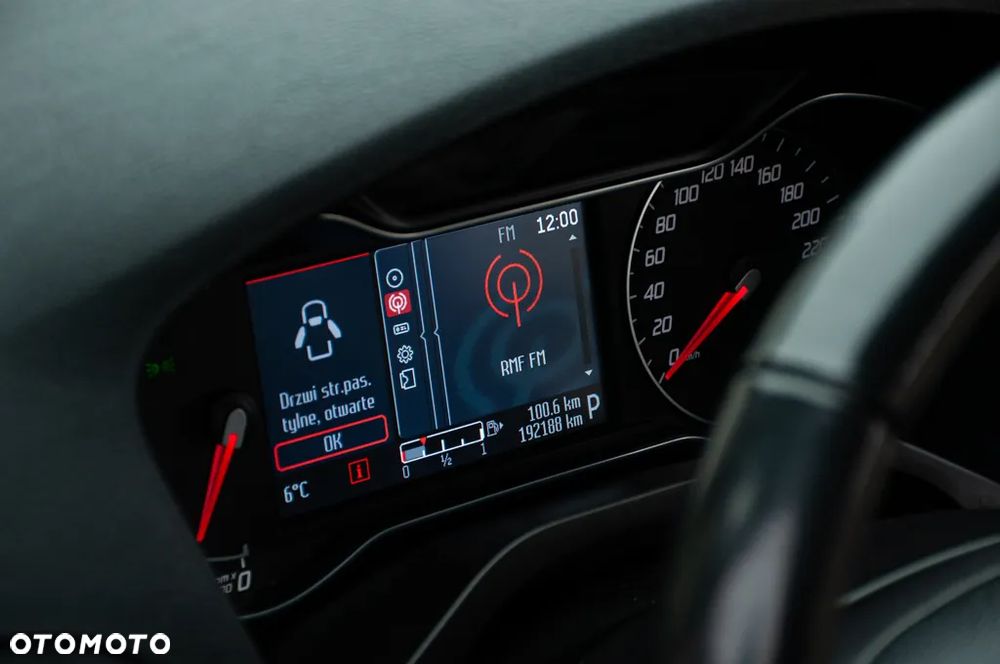 Ford S-Max 2.0 TDCi Titanium - 12