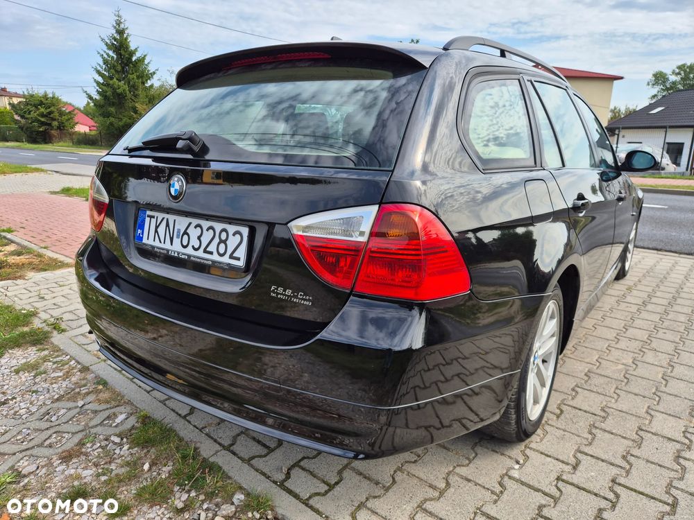 BMW Seria 3 318d - 2