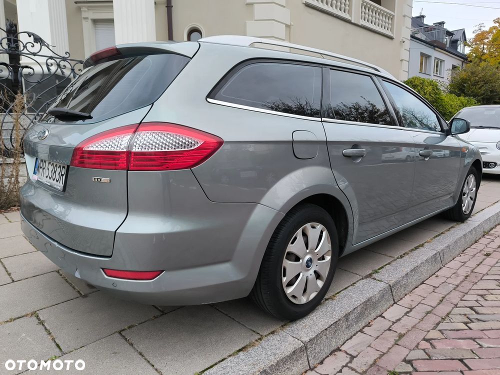 Ford Mondeo 2.0 TDCI Champions Edition - 3