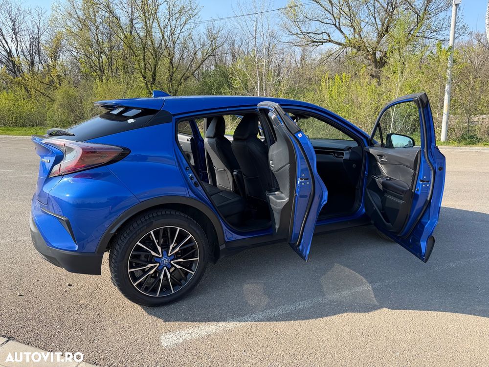 Toyota C-HR 1.8 HSD 4x2 CVT C-ult LED - 26
