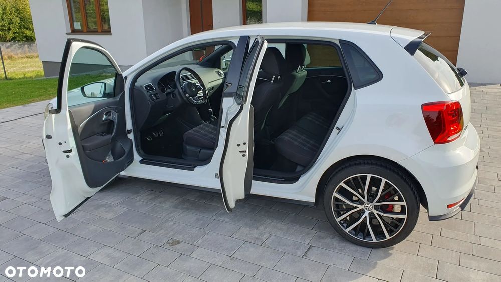 Volkswagen Polo 1.8 TSI BMT GTI - 7