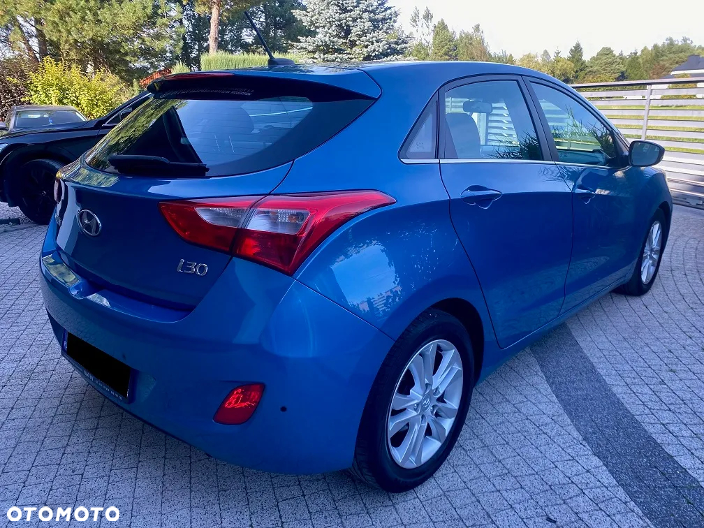 Hyundai i30 1.6 GDI BlueDrive Classic + DCT - 6