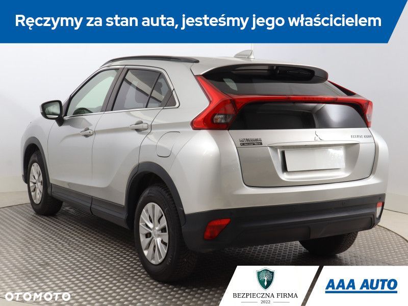 Mitsubishi Eclipse Cross - 6