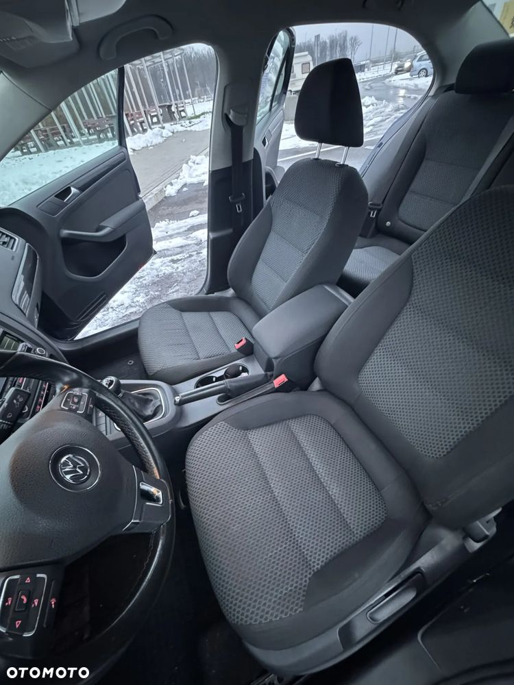 Volkswagen Jetta 1.4 TSI Comfortline - 12