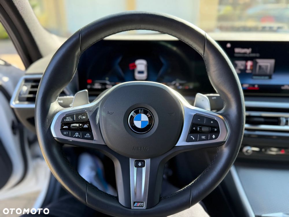 BMW Seria 3 320d xDrive M Sport sport - 27