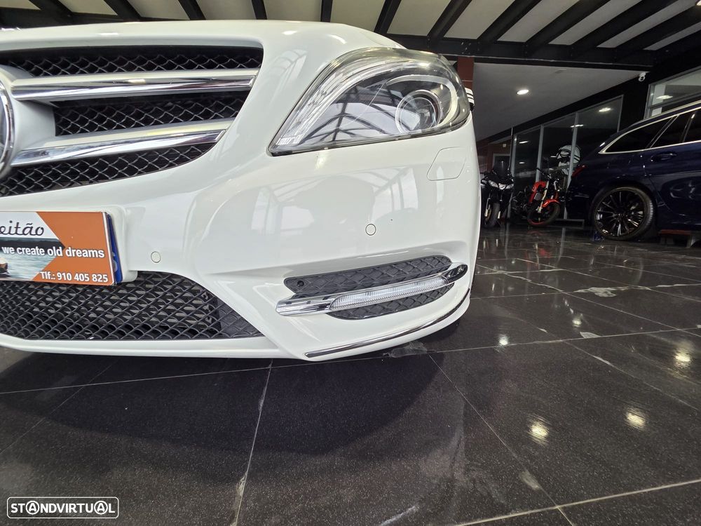 Mercedes-Benz B 180 CDI (BlueEFFICIENCY) 7G-DCT - 7