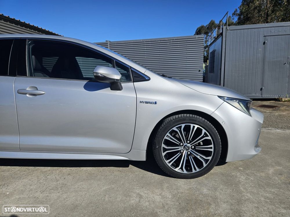 Toyota Corolla 1.8 Hybrid Exclusive - 9