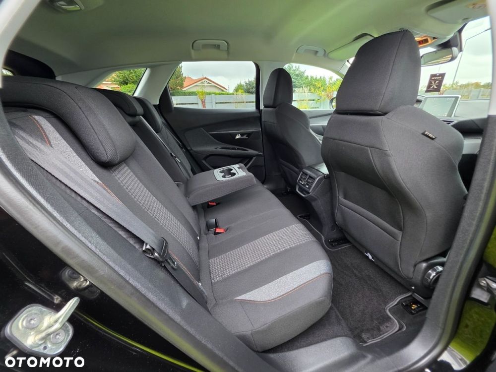 Peugeot 3008 - 19