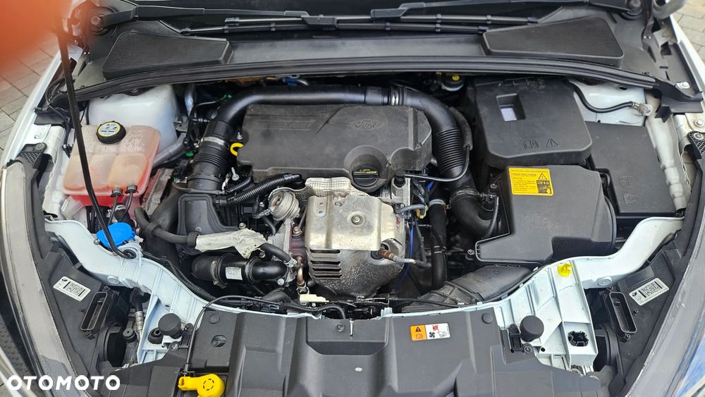 Ford Focus 1.0 EcoBoost Titanium - 19