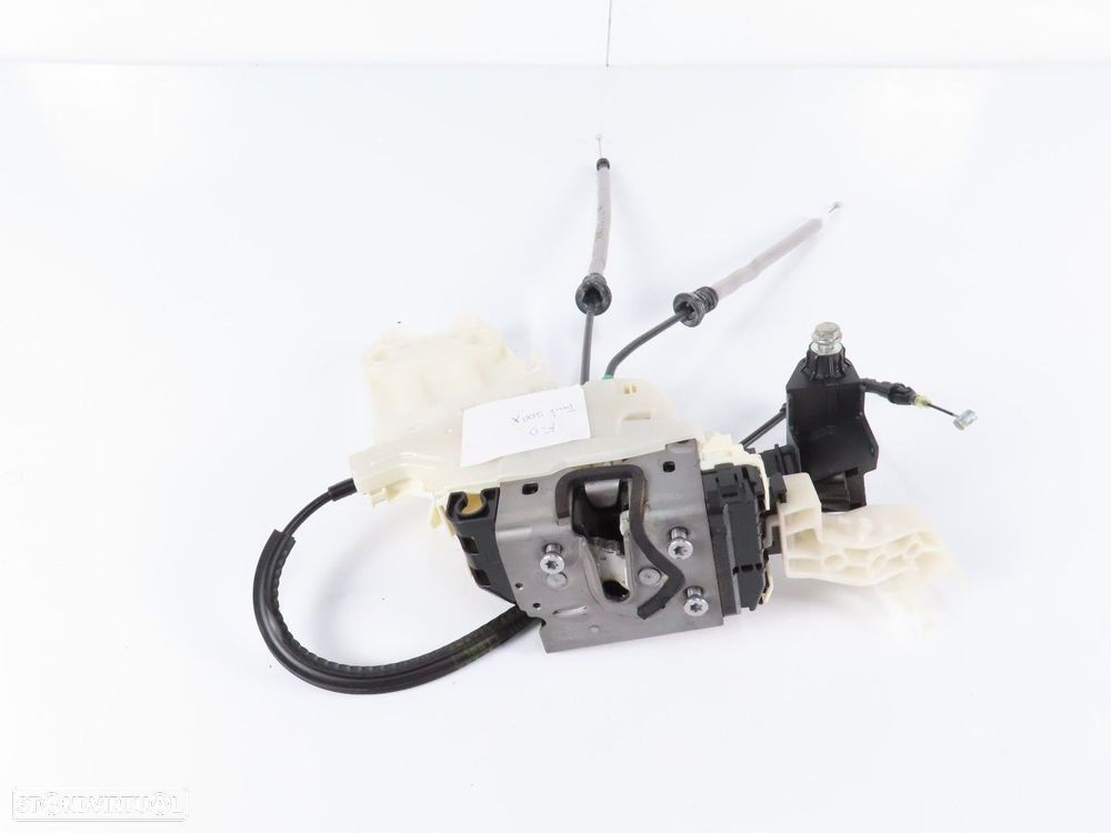 Fecho da porta Direito/Frente Usado / Original FIAT 500X (334_) 52139900 - 2