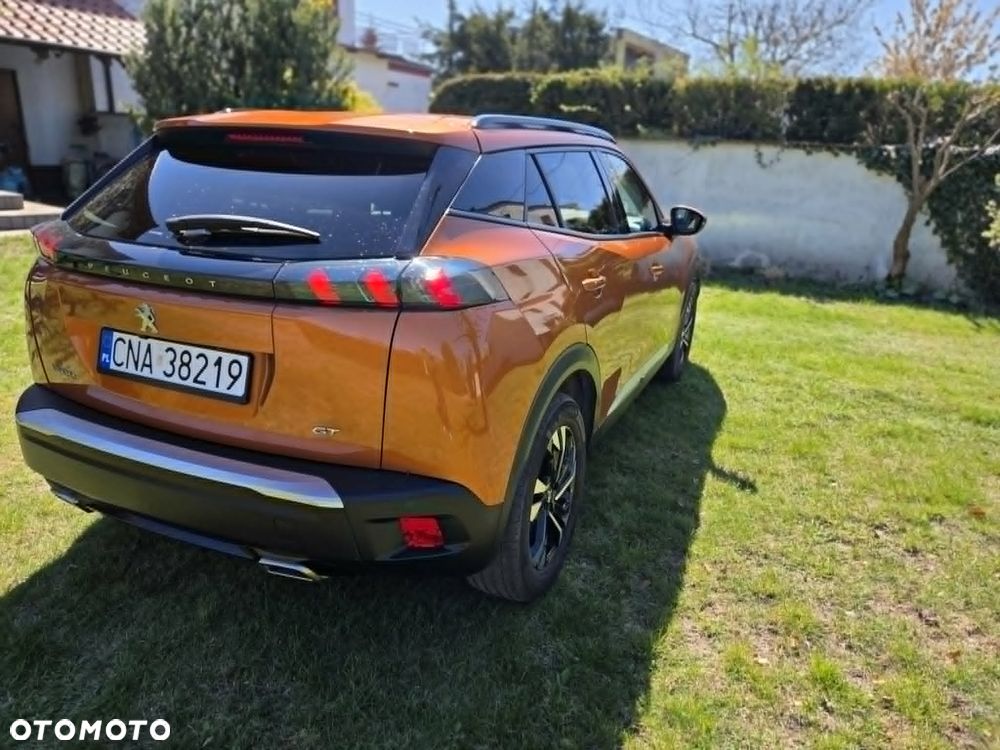 Peugeot 2008 PureTech 130 Stop&Start EAT6 Signature - 8