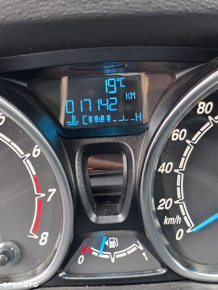 Ford Fiesta 1.4 Silver X (Trend) EU5 - 4