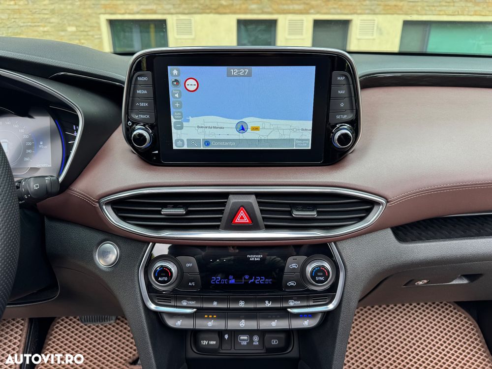 Hyundai Santa Fe 2.2 CRDi 4WD 8AT Luxury - 29