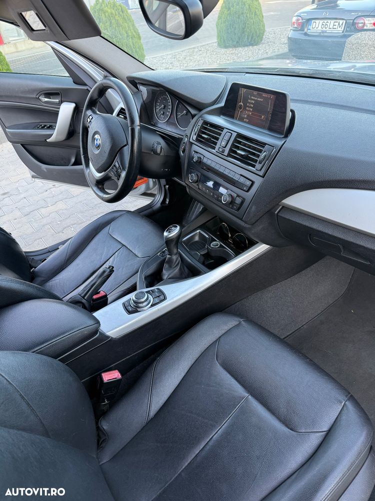 BMW Seria 1 116d - 8