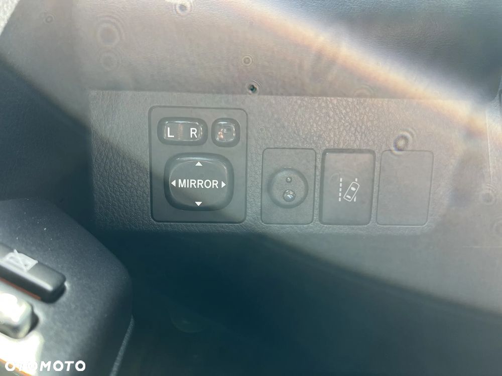 Toyota RAV4 2.0 Prestige 4x4 MS - 30