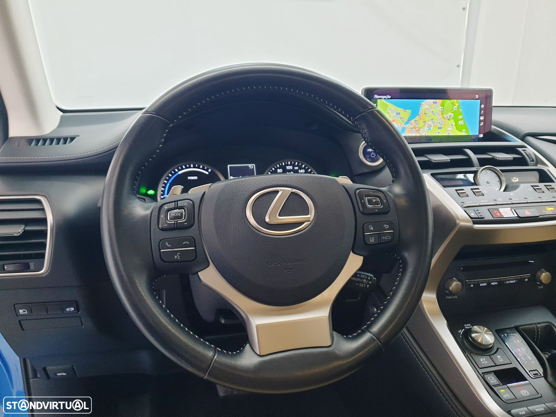 Lexus NX 300h Executive+ - 17
