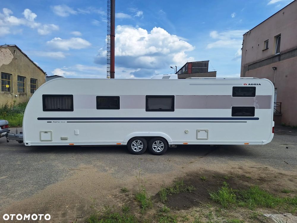 Adria Alpina 763 UK - 3