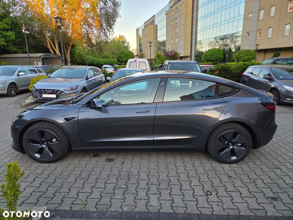 Tesla Model 3 Standard Reichweite Plus Hinterradantrieb - 5