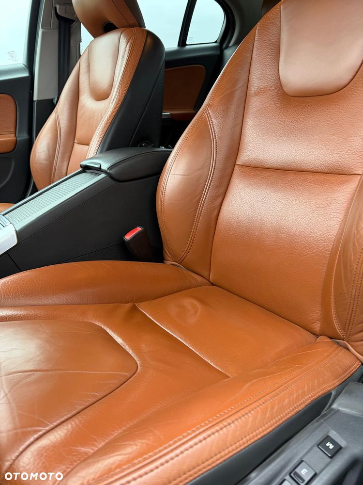 Volvo S60 2.5 T5 - 11