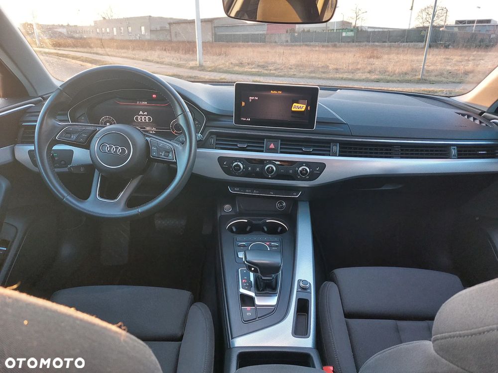 Audi A4 Avant 2.0 TFSI ultra S tronic sport - 13