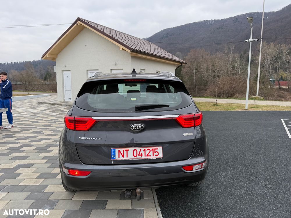 Kia Sportage 1.7 CRDI 2WD Spirit - 5