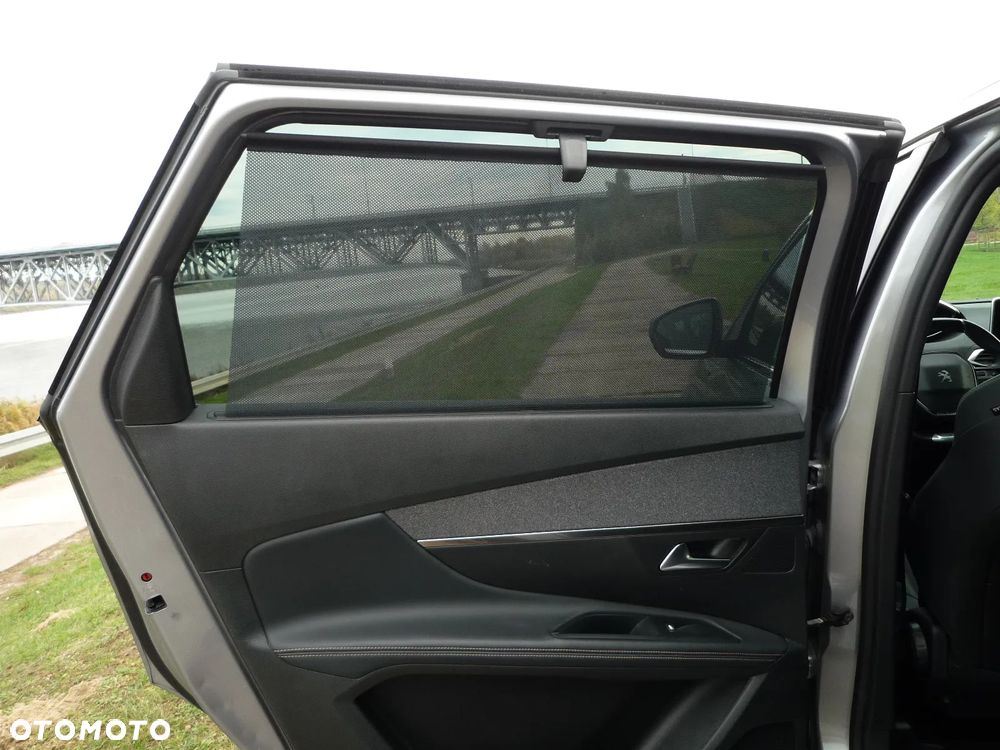 Peugeot 5008 1.5 BlueHDi GT S&S - 21