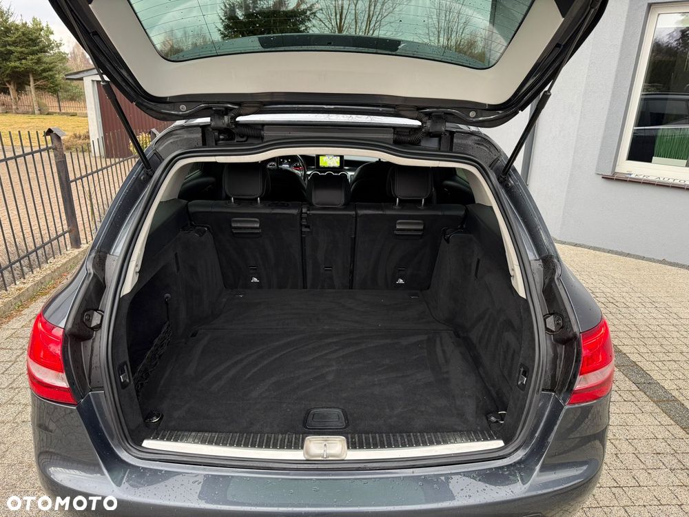Mercedes-Benz Klasa C 200 (BlueTEC) d 7G-TRONIC Exclusive - 19