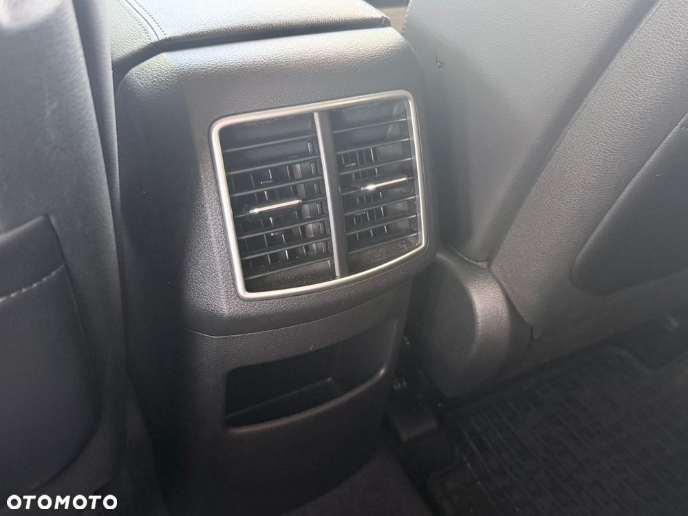 Kia Sportage 1.6 T-GDI Anniversary 2WD DCT - 12