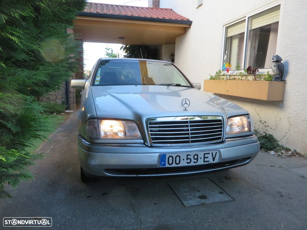 Mercedes-Benz C 250 D Elegance - 3