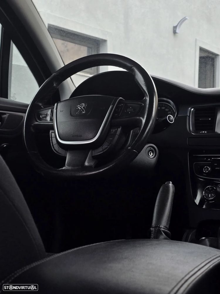 Peugeot 508 SW e-HDi 115 Stop&Start Access - 14