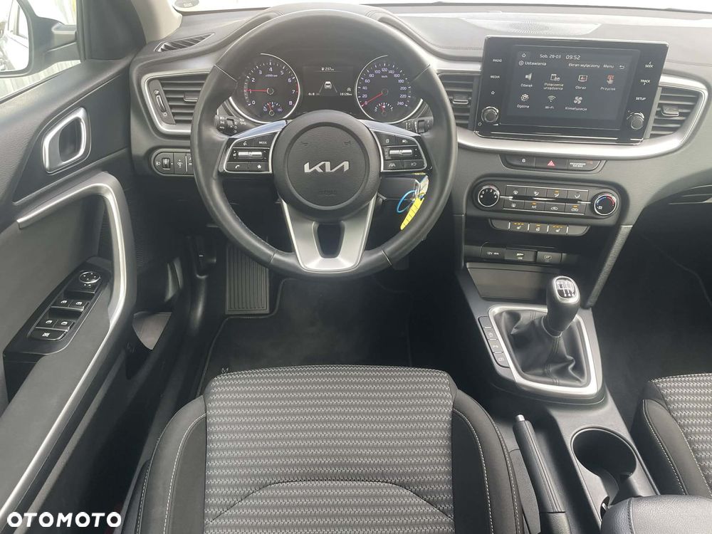 Kia XCeed 1.0 T-GDI L Business Line - 24