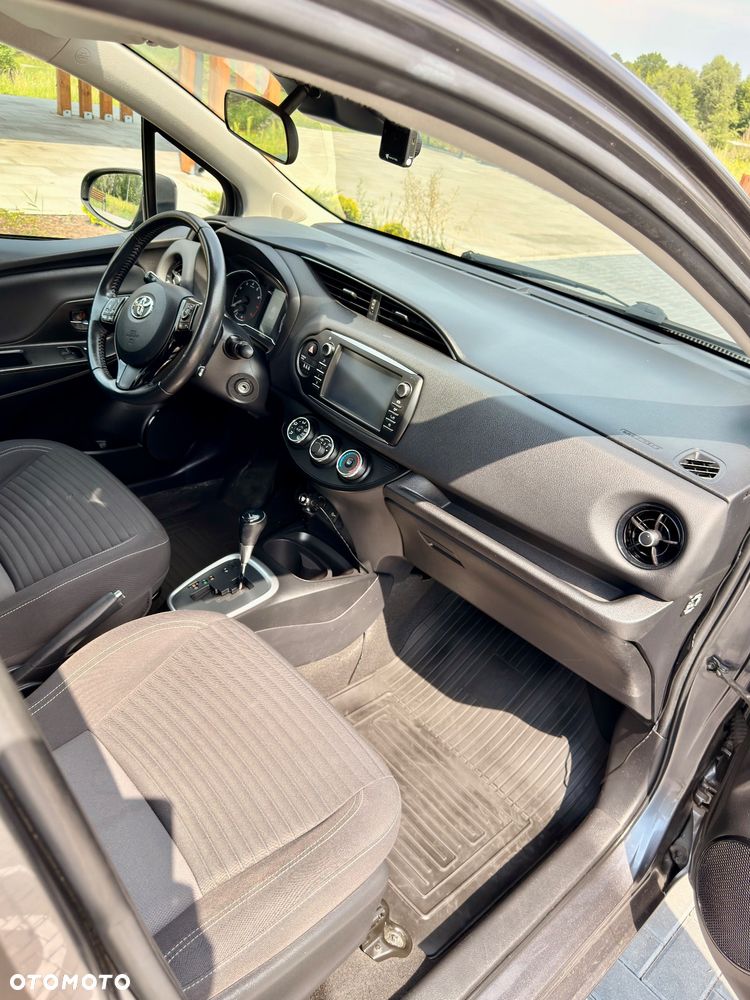 Toyota Yaris 1.5 Selection CVT - 9