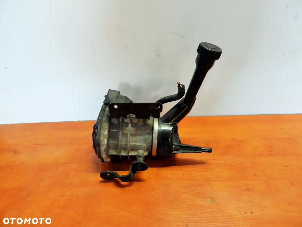 Pompa wspomagania Peugeot Citroen C4 Picasso grand I 06-13 EU Łuków części - 1