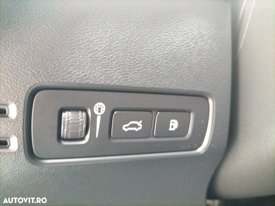 Volvo XC 40 - 22