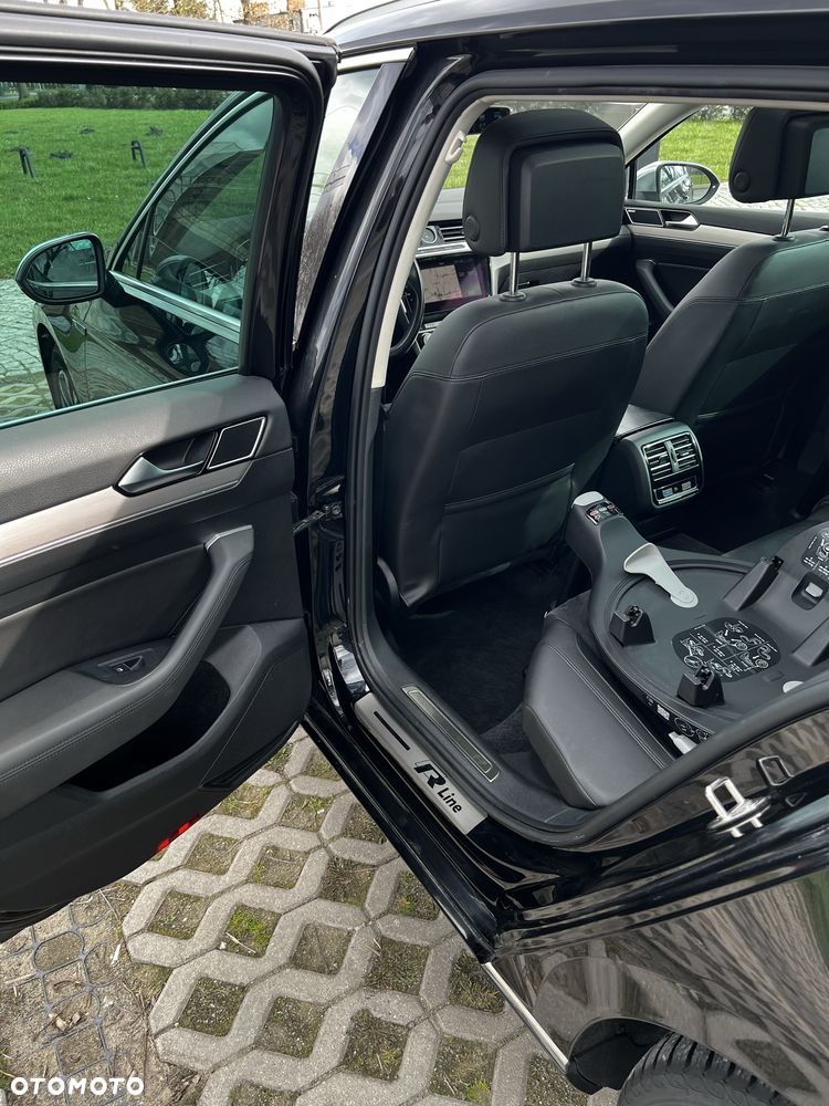 Volkswagen Passat Variant - 7